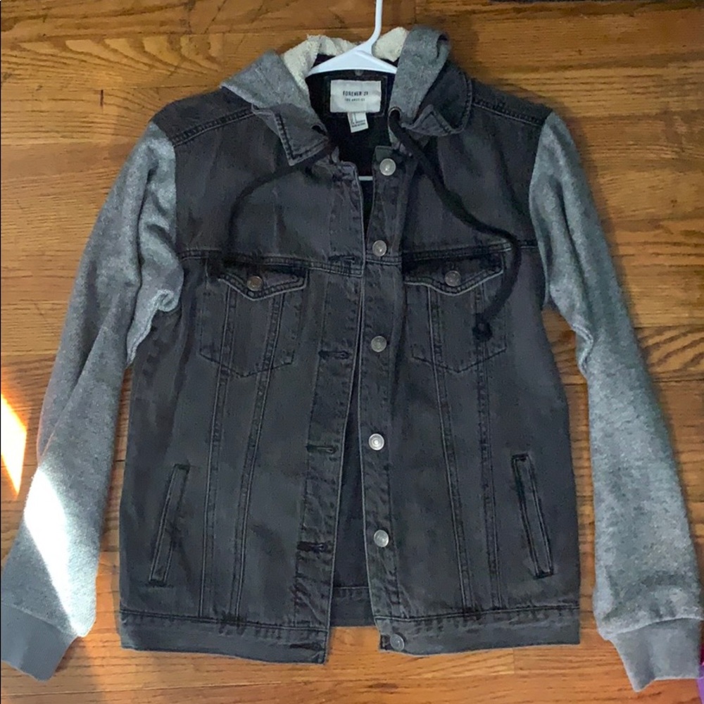 Denim jacket with sweater sleeves